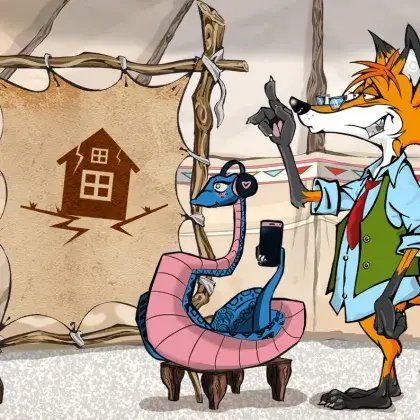 Man sieht einen Fuchs und eine Schlange neben einer Lederleinwand mit einem Haus.