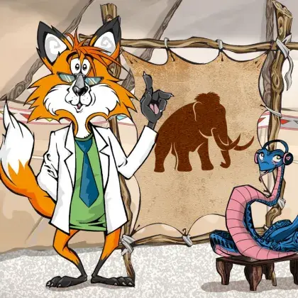 Man sieht einen Fuchs und eine Schlange neben einer Lederleinwand mit einem Mammut.